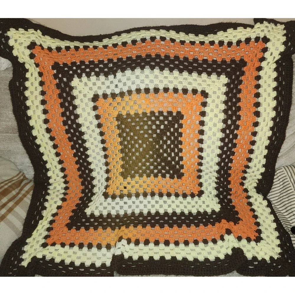 Afghan Lap/Couch Handmade Throw/Blanket Fall Autumn Colors 47x47 (1)